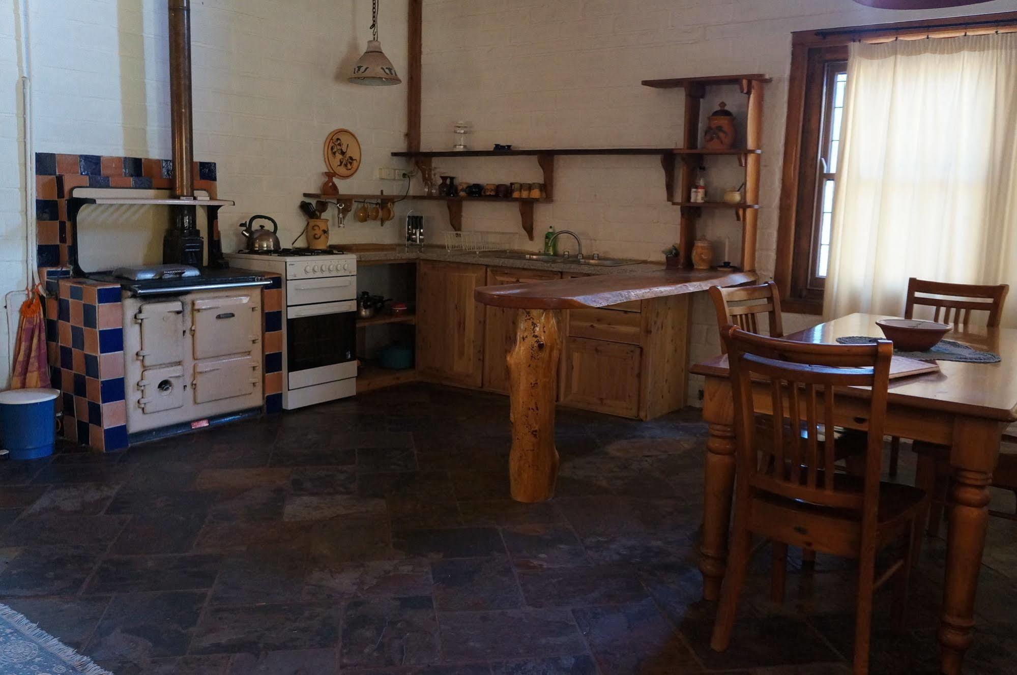Pilliga Pottery Creative Farmstay Coonabarabran Exterior photo